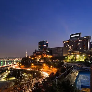 Grand Walkerhill ***** Seul