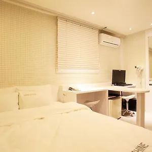 Motel Shine, Seoul