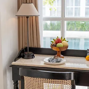 The Colony Bali Hotel Seminyak (Bali)
