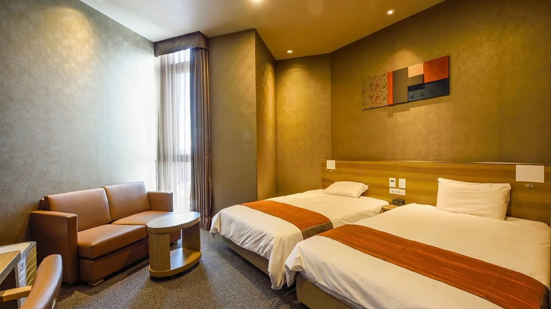 Dormy Inn Seoul Gangnam 3*,